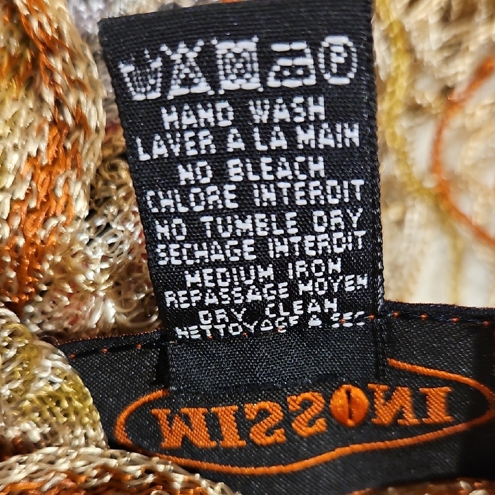 Missoni Vibrant Wrap - Picture 10 of 10